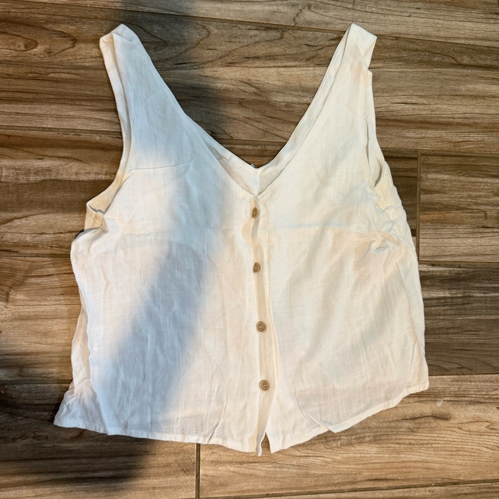 Enzzo Women's Cream Button-Up Top